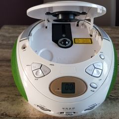 Easy-Listener Radio & CD Player