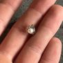 9 carat pearl earrings Image 2