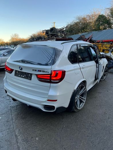 Breaking bmw x5 M50d A96/0 f15 2014 M sport