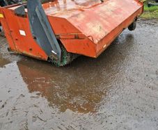 Road sweeper