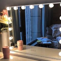 Hollywood Vanity Mirror