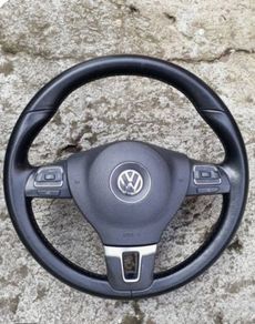 Volkswagen Passat Steering Wheel
