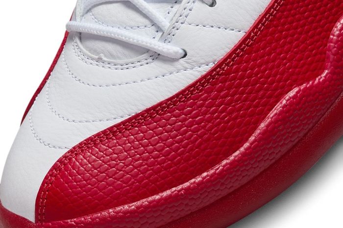 Air Jordan 12 Retro "Cherry"