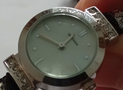 Crystal Sekonda watch