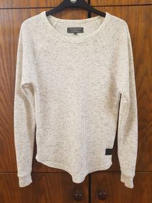 White long sleeved jumper, unique design and pattern, Size - S, Slim fit!