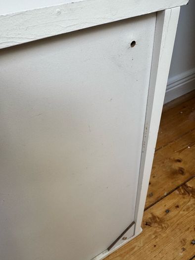 Bathroom mirror cabinet