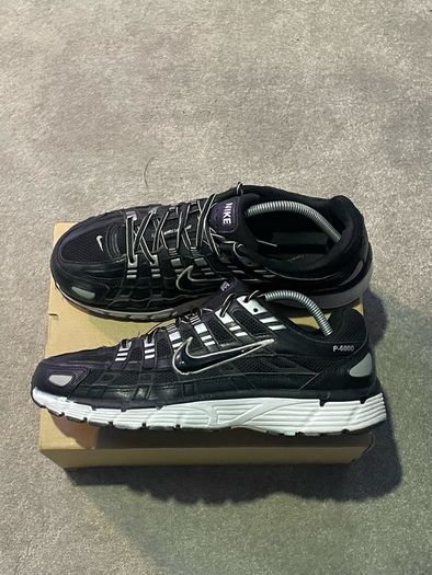 Black and white Nike p6000s