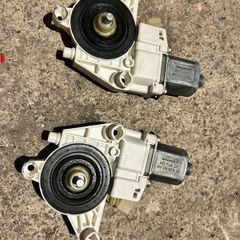 Mercedes C-class W204 Left And Right Side Front Window Regulator Motor