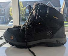 Jack Wolfskin Hiking Boots (Size 9 / EUR 43)