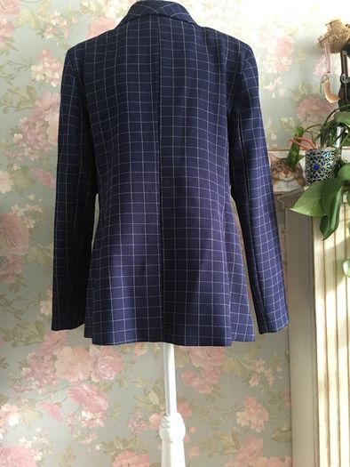 Savida checked blazer, new. Size M