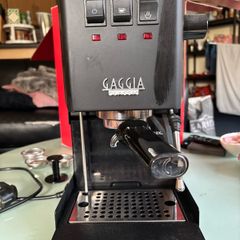 Gaggia classic manual espresso machine