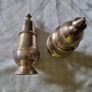 A pair of silver-plated salt shakers Image 5