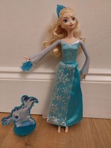 Barbie Elsa with light up wand