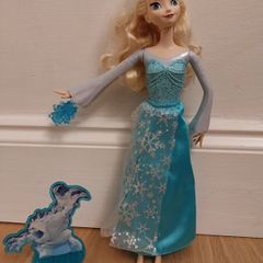 Barbie Elsa with light up wand