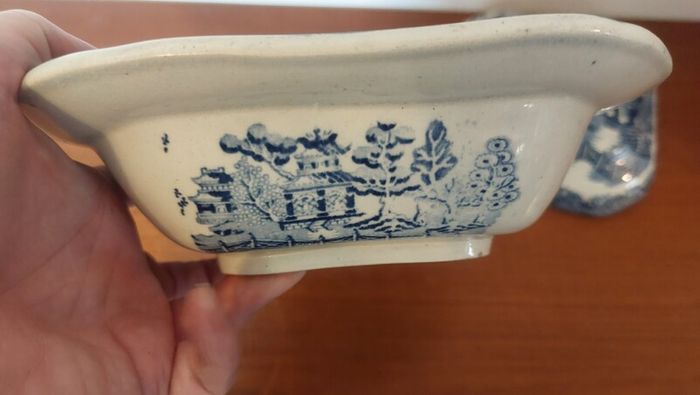 Fabulous Antique Blue and White Transferware Willow Pattern Shallow Lidded Tureen/Vegetable Dish For Display, Unknown Maker, Most Likely Staffordshire Made