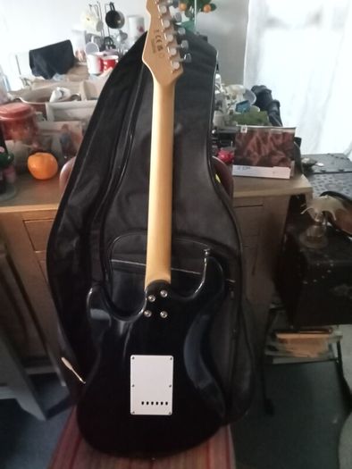 Electric Guitar
