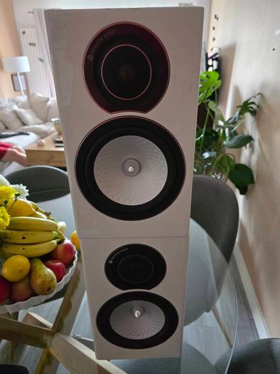 Monitor audio silver RX1
