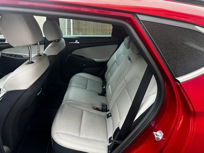 Tuscon premium se
