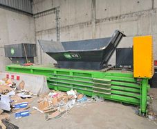 LSM semi automatic baler