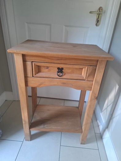 Display unit and Console Table