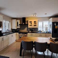 Kitchen cabinets
