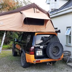 4 Person Rooftop tent with the annex