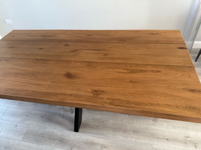 SOLID OAK dining table