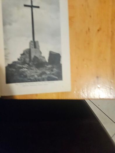 King Leopold's Ghost. By Adam Hochschild. Paperback In Good Condition. See Photos For Same.