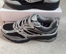 Saucony pro grid omni 9
