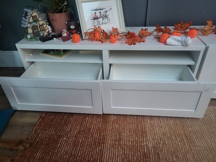 Display and storage unit