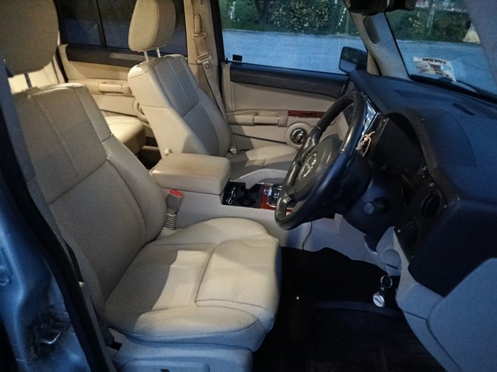 2006 Jeep Commander