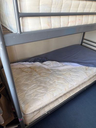 bunk bed