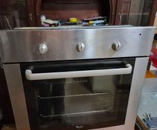 Whirlpool Built-in Oven