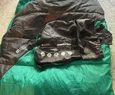 Mountain warehouse sleeping bag 250