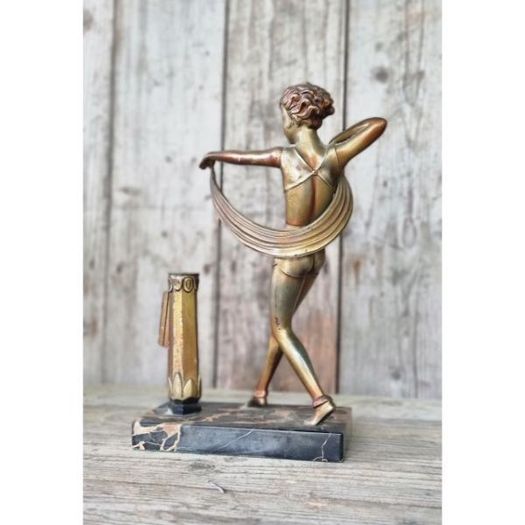 Dancer Table Striker KAS1274