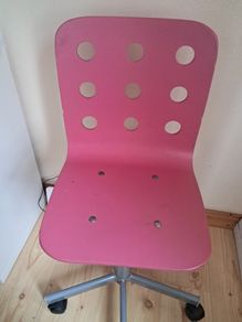 Desk chair
