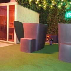 Pilates /yoga studio /sauna /ice