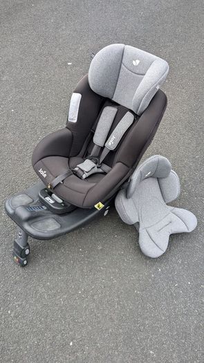 Joie Car seat with Isofix base