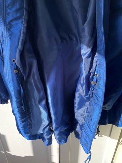 Metallic blue adjustable parka coat with hood size 10