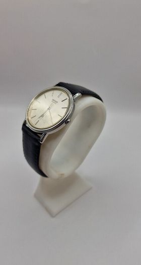 Seiko wristwatch