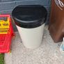 cream kitchen bin Image 2