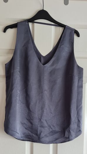 Oasis Dark Silver Top. Size 16. New