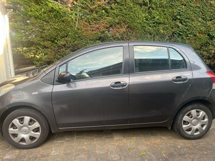 2010 Toyota Yaris