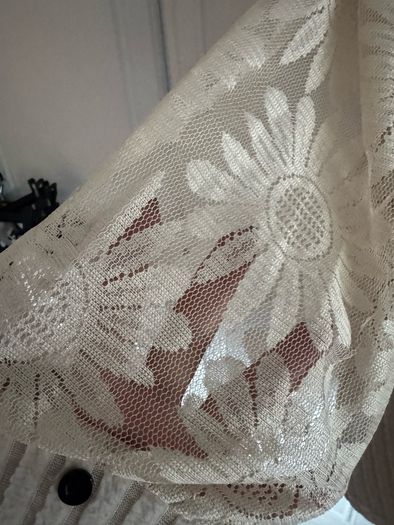 Beige lace sleeves Shein blouse size 2XL UK20 EU48 Postage included