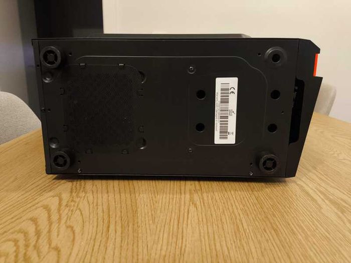 Budget PC / Home Office Tower (Intel i5-7500 / 8GB RAM / 1TB HDD / Linux Mint)