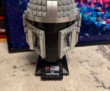 Lego Mandalorian helmet