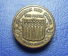 American Red Cross Blood Donor (Pro Patria) - blood donor's badge (c.1940's)