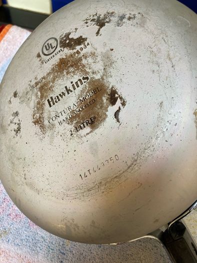 pressure cooker