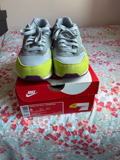 Air Max 1 - Grey/Green Womens