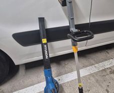 Hyundai Cordless Leaf Blower & Grass Strimmer Batteries & Chargers Included